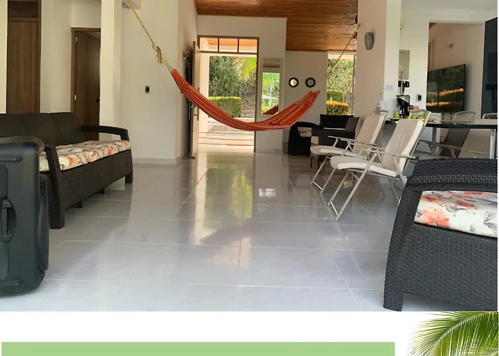 Casa Con Piscina Privada Via Melgar Carmen De Apicala